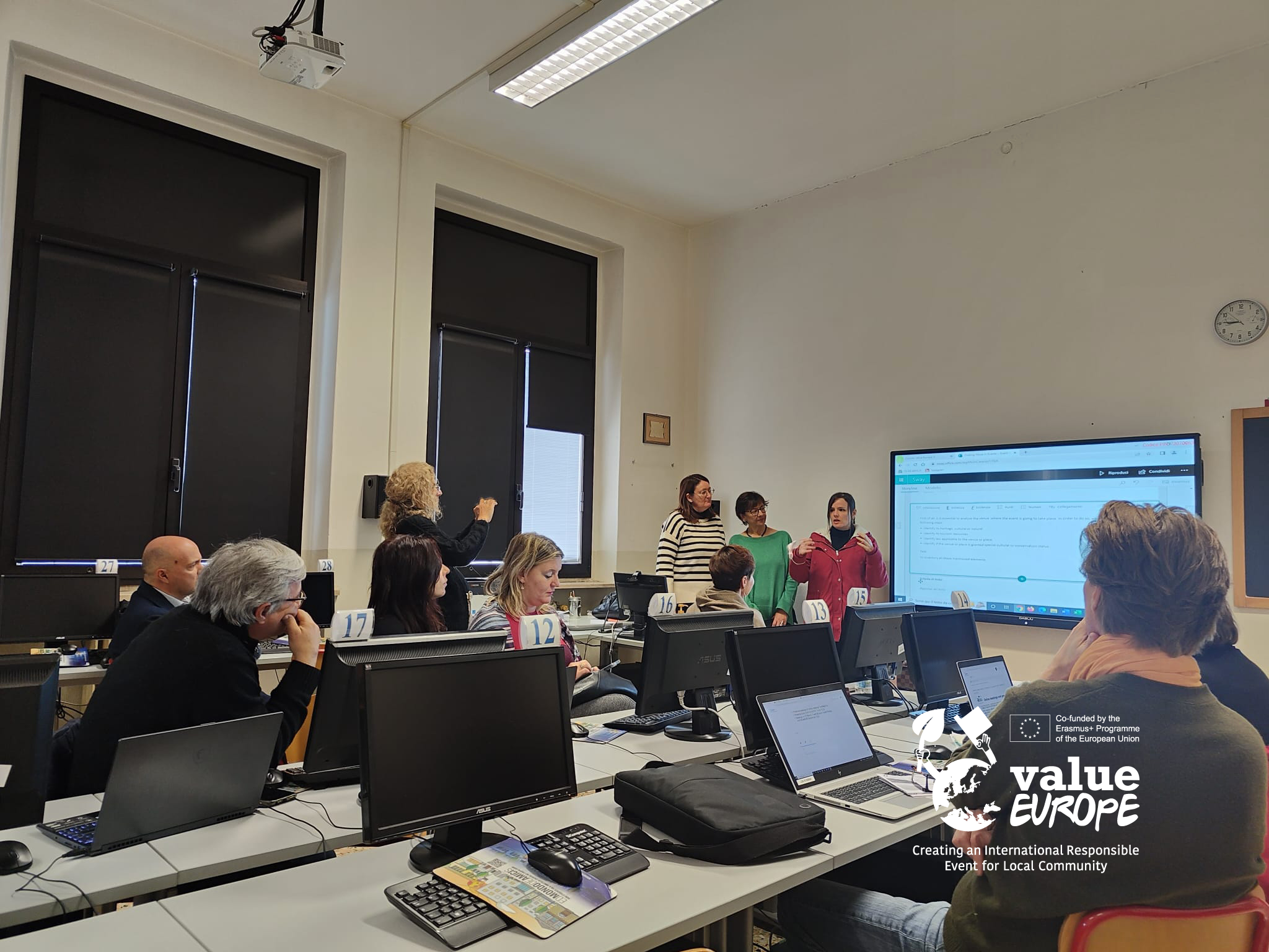 Photography from: El CETT participa al projecte Value Europe que fomenta la sostenibilitat i la internacionalització | CETT